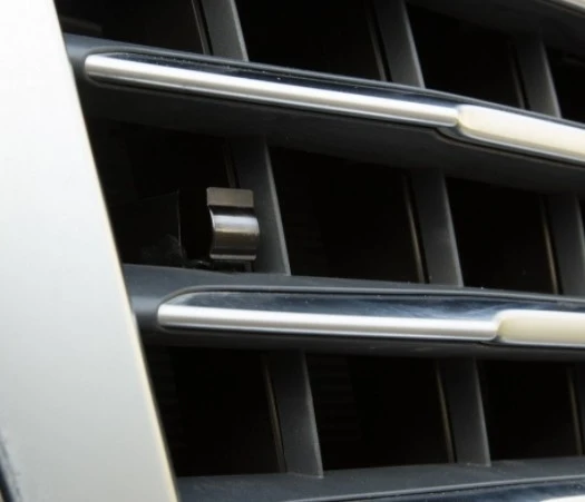 Toms Car HiFi - Flare Nummernschildtransponder (dual) 8 Toms Car HiFi - Flare Nummernschildtransponder (dual) – Bild 8